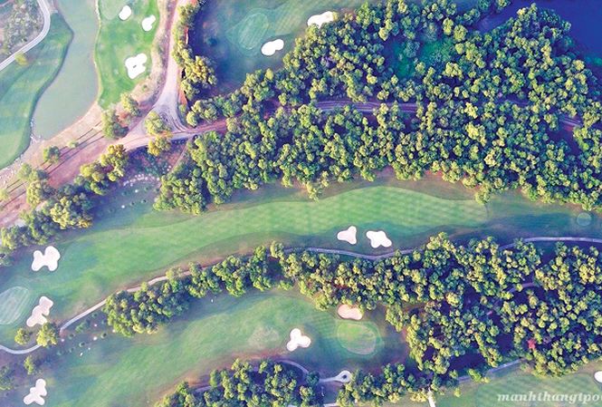 Sân golf tốt nhất Việt Nam 2017- Kings’ Island Golf Resort, nơi diễn ra giải golf Tiền Phong Championship 2017. Ảnh: Mạnh Thắng.
